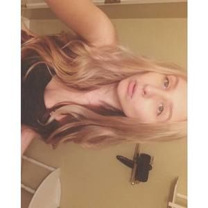 Meet your Posher, Alexis