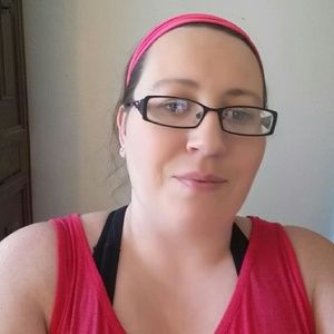 Meet your Posher, Chrystal