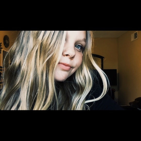 Meet your Posher, Makayla