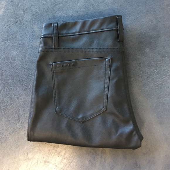 Vegan Leather Skinny Pant - Picture 4 of 4