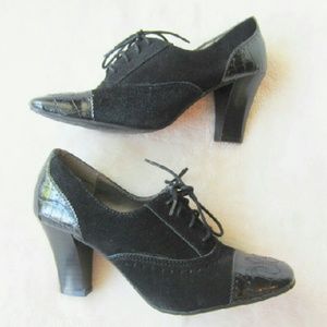 Merona Shoes - Merona Oxford Black Heels Merona Shoes - Merona Oxford Black Heels