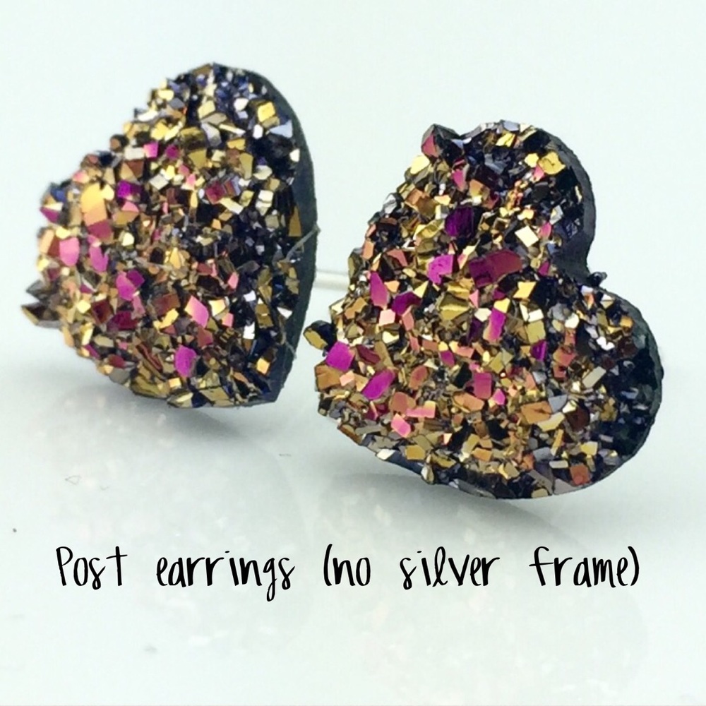 3 for 15🎀magenta gold Druzy style heart studs - Picture 4 of 8
