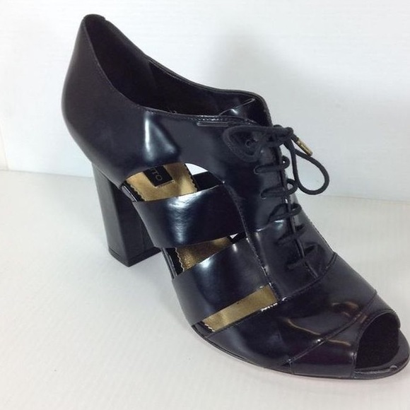 ALL Leather Vince Camuto shoes - Picture 1 of 4