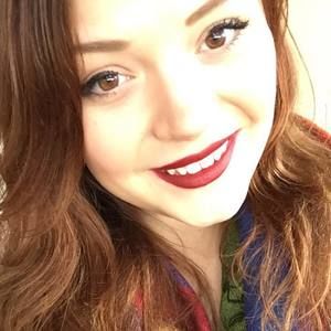 Meet your Posher, Michaela