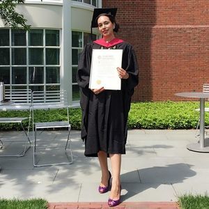 Meet your Posher, Amy