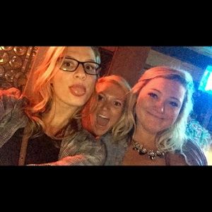 Meet your Posher, Theresa