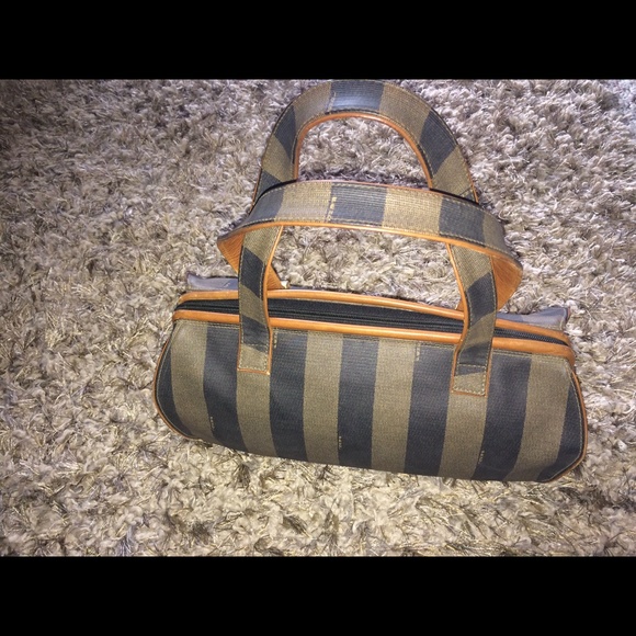 ♦️SOLD♦️Vintage Fendi Pequin Doctor Satchel Bag - Picture 2 of 4