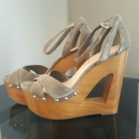 Jessica Simpson Heels