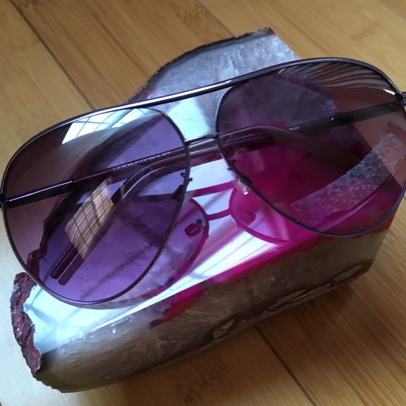Aviator sunglasses
