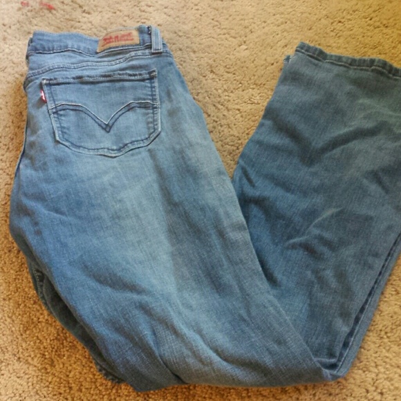 Levi's 524 bootcut jeans