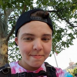 Meet your Posher, Cole