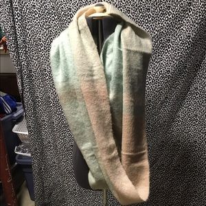 Gorgeous Look (Stitch Fix brand) infinity scarf