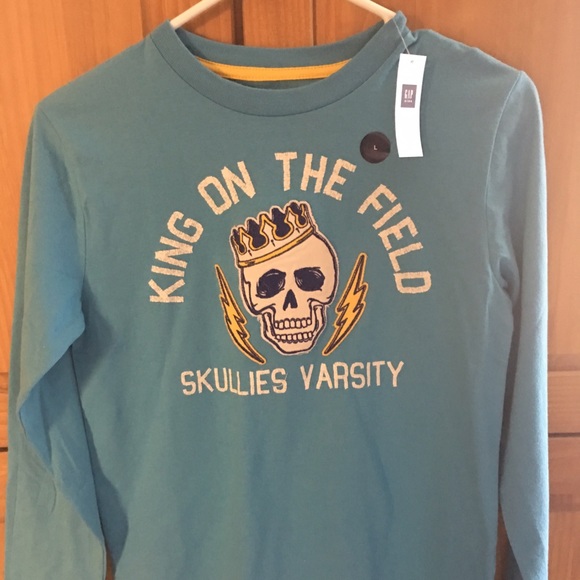 🚨PRICE DROP🚨 GapKids NWT. Size L