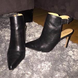 Nine West Pointed Toe Heels size 6.5