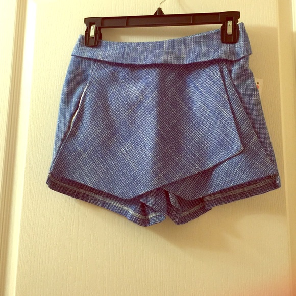 Beautiful skort(skirt and short)