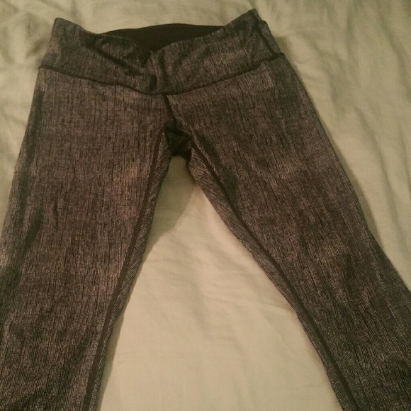 Lululemon Wunder Under Crop