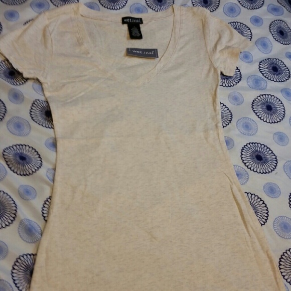 V Neck Short Sleeve T Shirt Cream Colored