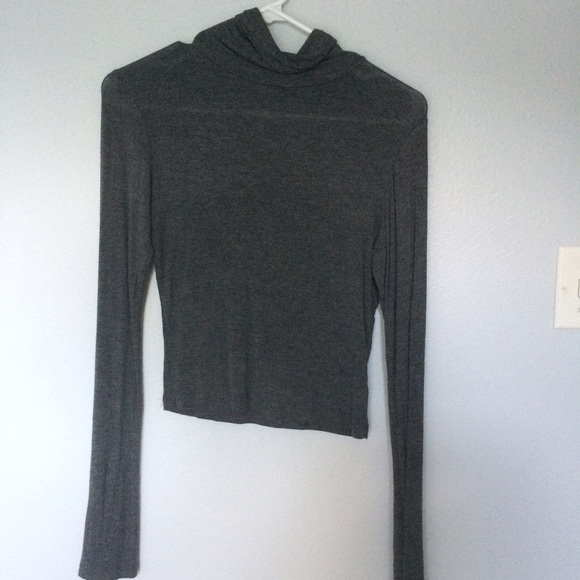 Brandy Melville Grey Kendra Turtleneck Top