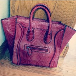 Envelope Structured Tote Bag