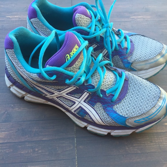 asics Shoes - ASICS athletic shoes size 8.5