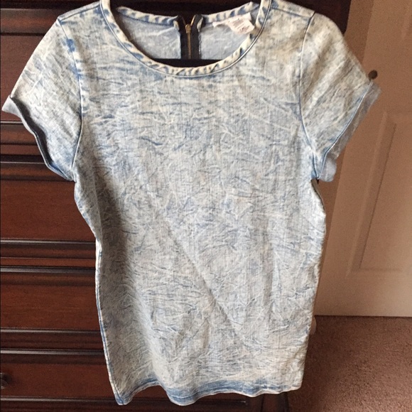 Acid wash stretch denim dress. So cool!