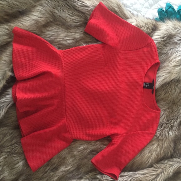 H&M red shirt blouse