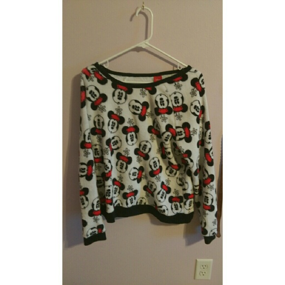 Mickey mouse soft sweater