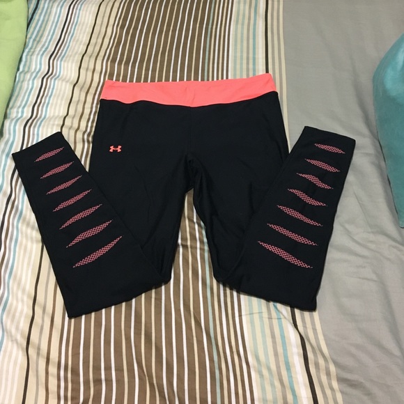Black and coral underarmour leggings