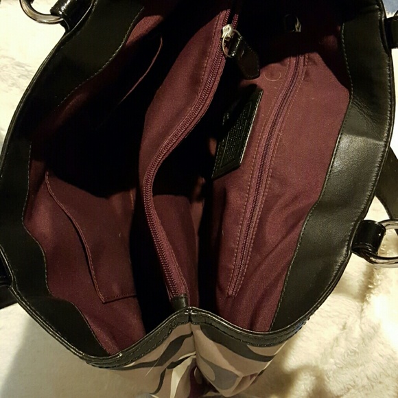 Coach tote/purse - Picture 3 of 3