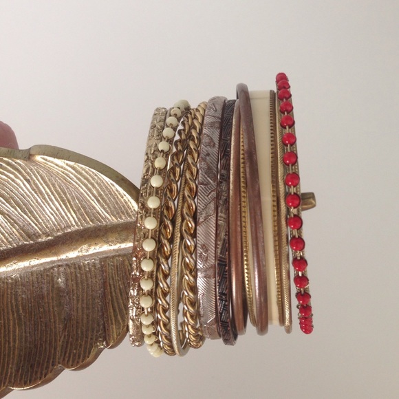 Dozen Bangles. Will send all!