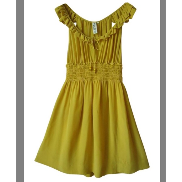 Anthropologie Dresses & Skirts - Anthropologie yellow silk dress by floreat