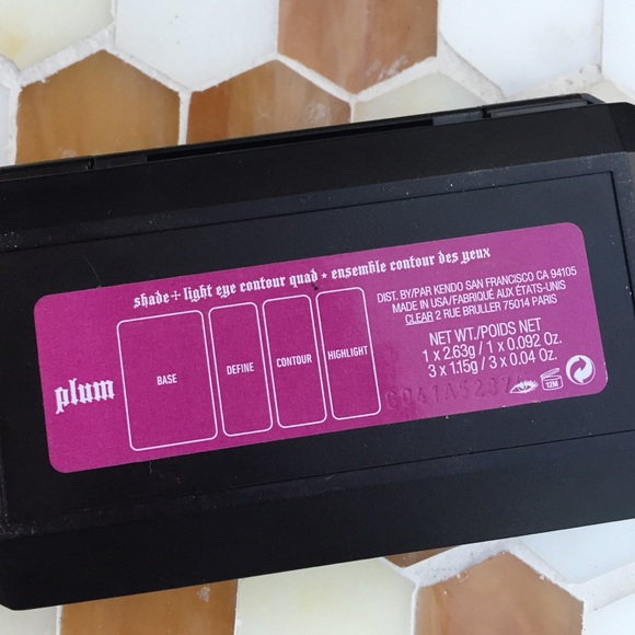 Kat Von D eye palette - Picture 3 of 3