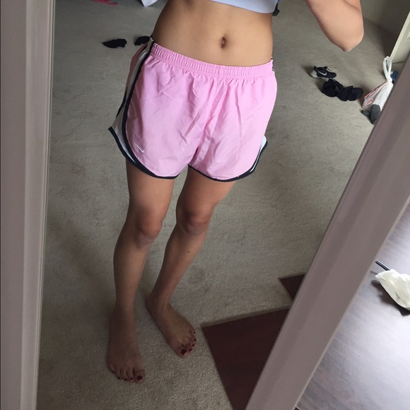 Nike Dri fit tempo shorts sz S