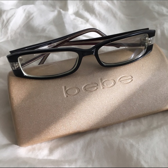 bebe Accessories - BEBE 👓 READERS "femme fatale"