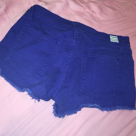 blue roxy shorts - Picture 2 of 3