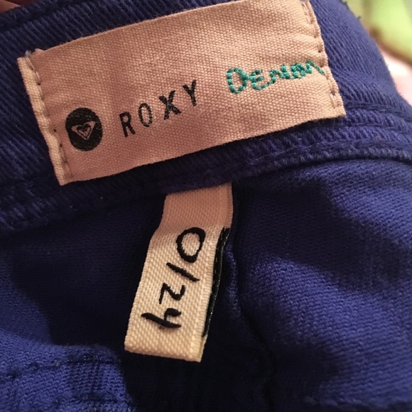 blue roxy shorts - Picture 3 of 3