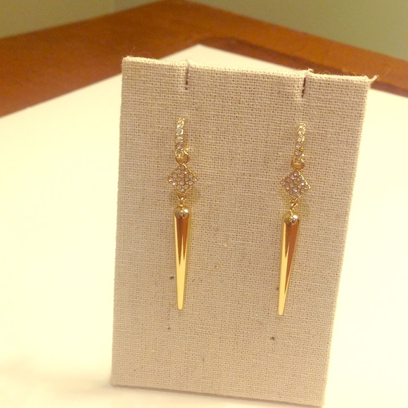 Stella & Dot Bianca Earrings in Gold
