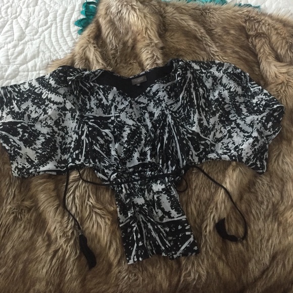 Black & white blouse with rope waist