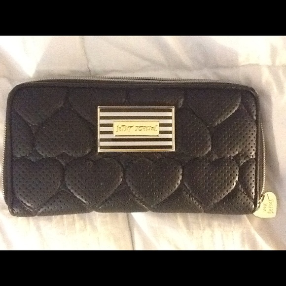 SOLD !!!    Wallet