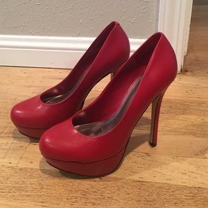 Bakers shoes red pumps