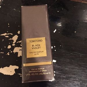 🚫🚫sold🚫🚫Tom ford black violet