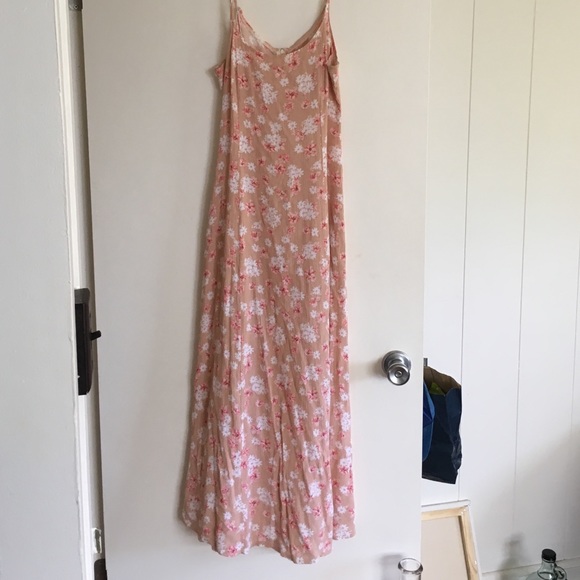 Vintage peach floral maxi dress
