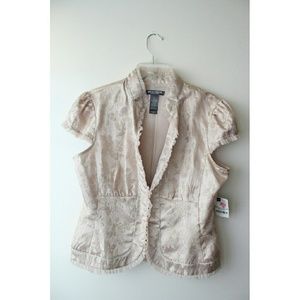 NEW LISTING Bisou Bisou Light pink blazer