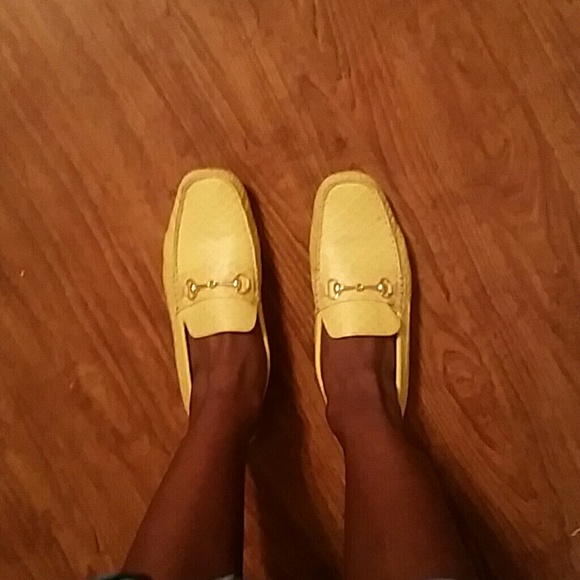 NEW COLE HAAN YELLOW ANIMAL PRINT  LOAFER