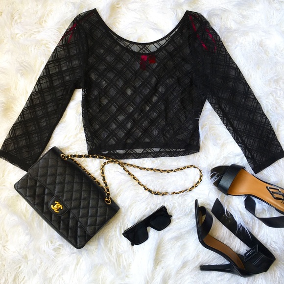 💗Black sheer crop top💗