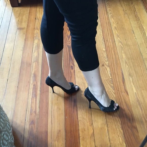 Not wearing. - Picture 4 of 4