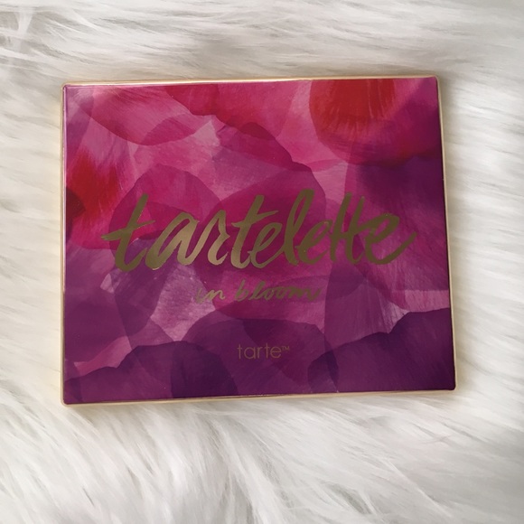 Tartelette "In Bloom" Eyeshadow Palette