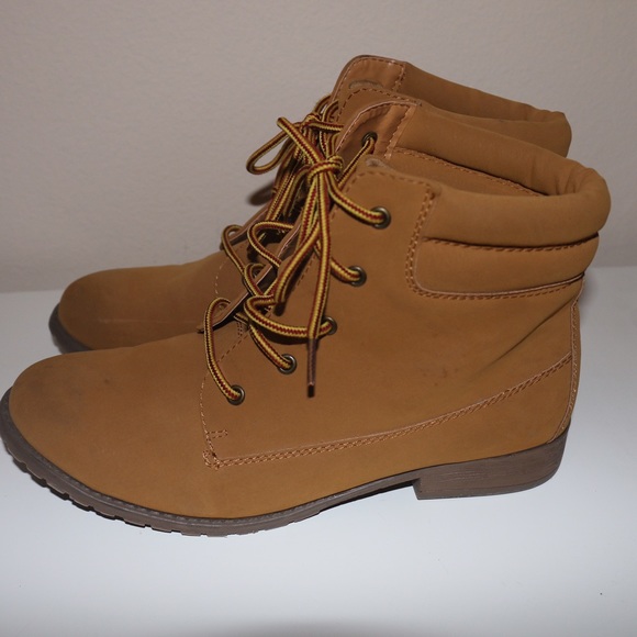 Madden Girl Boots