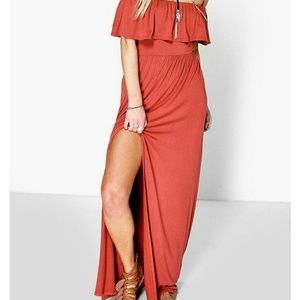 Brand New Boohoo ruffle dress