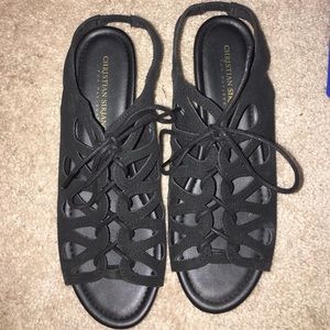 Black lace up shoes with wedge